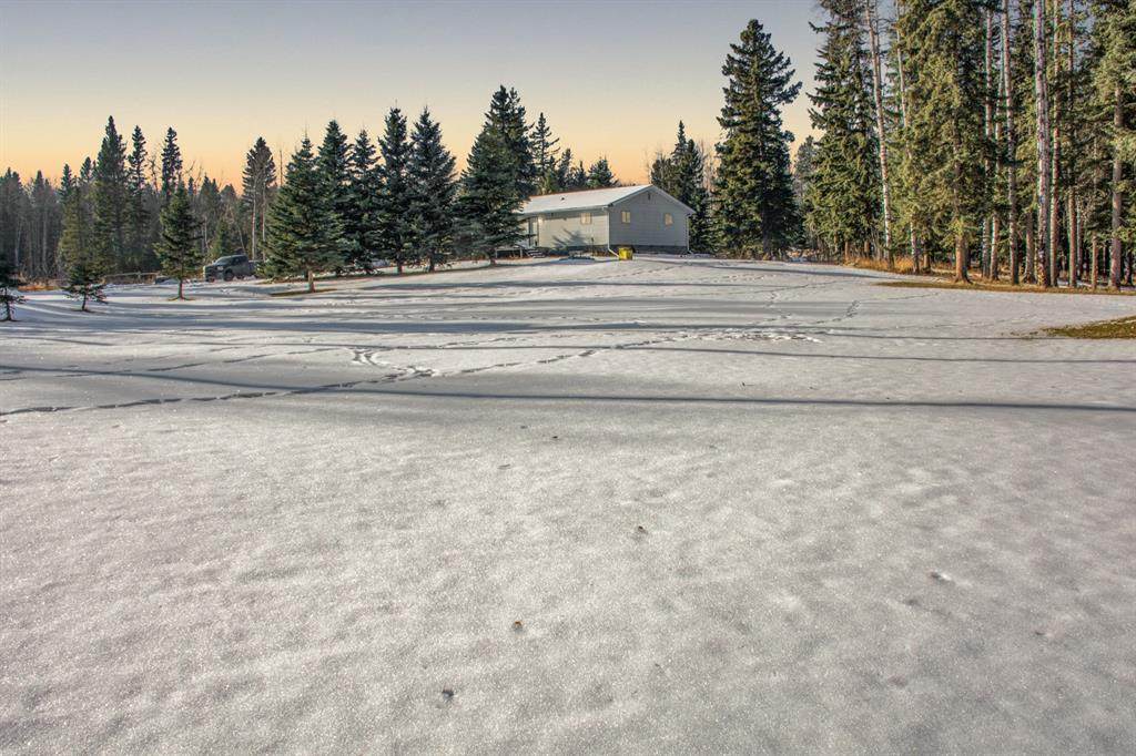 5512 Twp Rd 302 - Photo 1