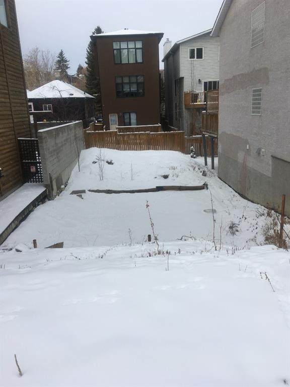 2515 16A Street - Photo 1