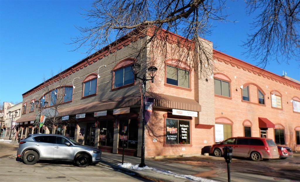 4807 50 Avenue - Photo 1