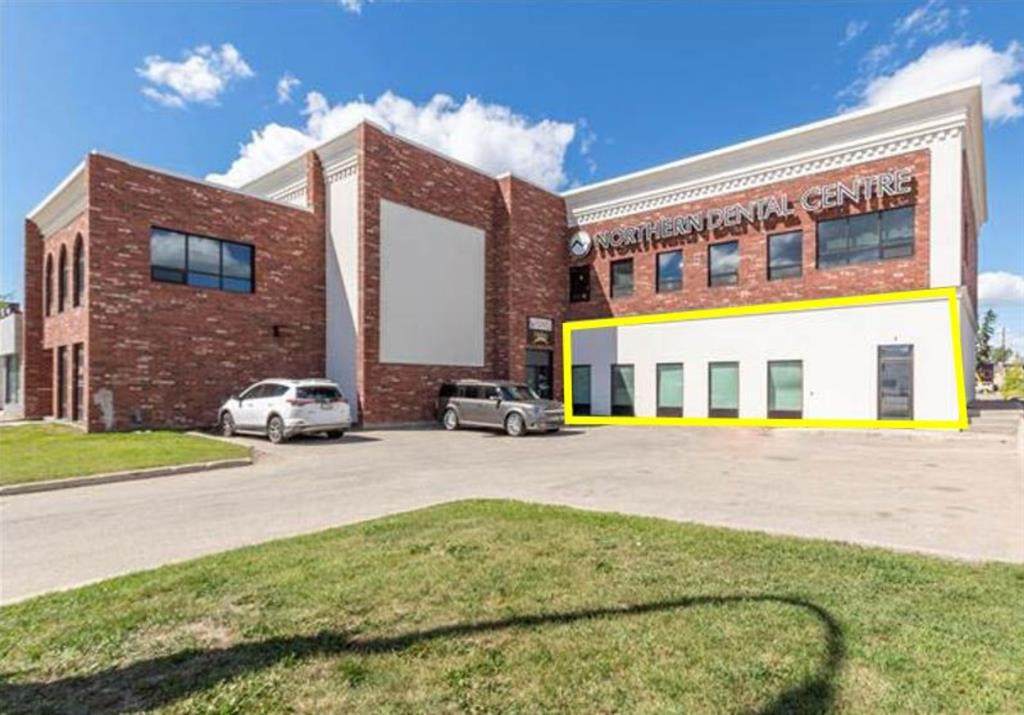 10014 102 Avenue - Photo 1