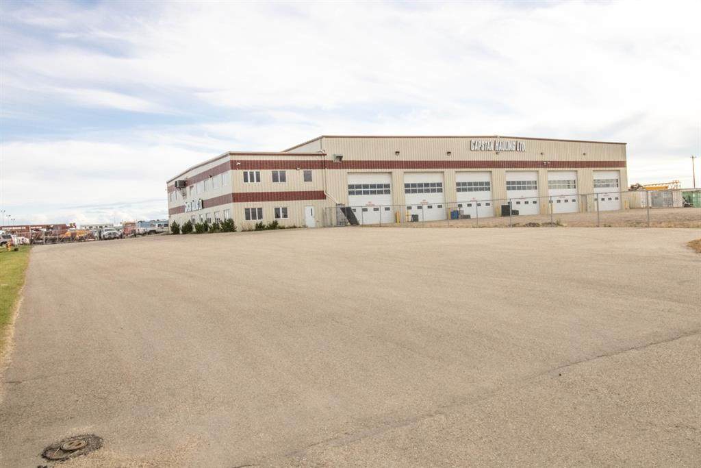 9511 154 Avenue - Photo 1