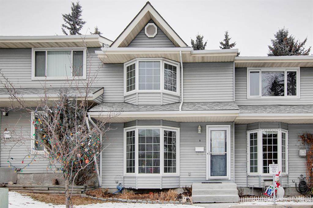 6 Bermuda Lane - Photo 1