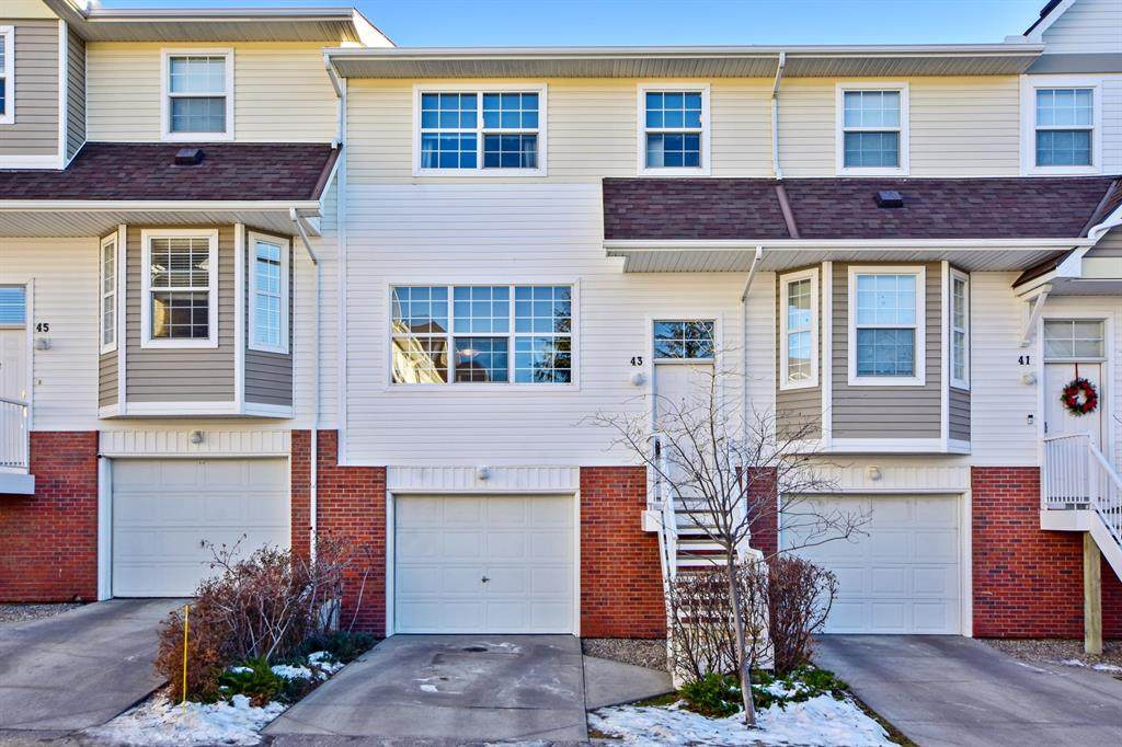 43 Tuscany Springs Gardens - Photo 1