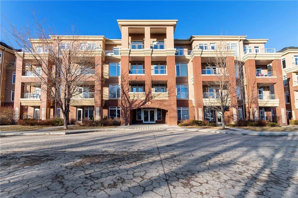 6 Hemlock Crescent - Photo 1