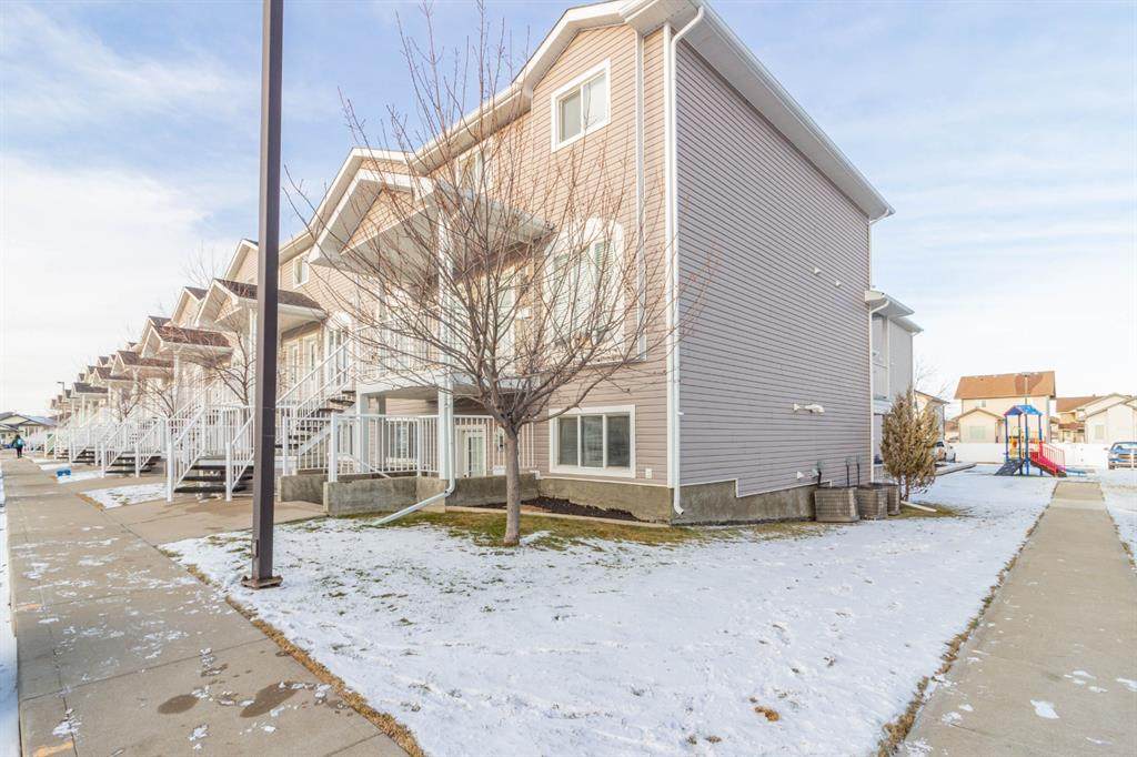 61 Somerset Lane - Photo 1