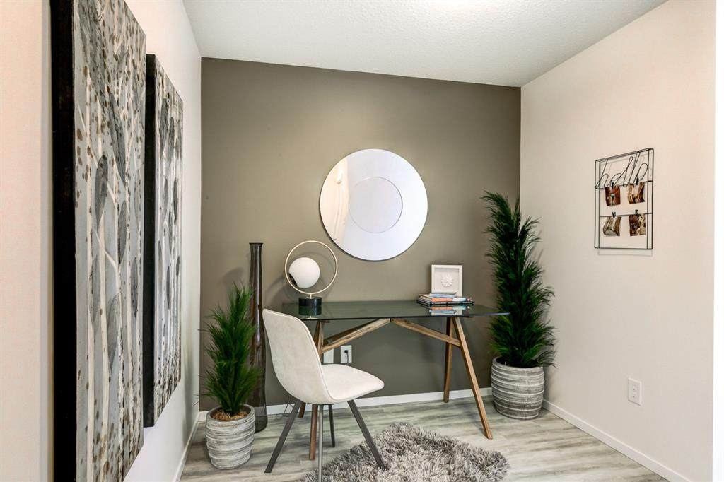 4641 128 Avenue - Photo 1