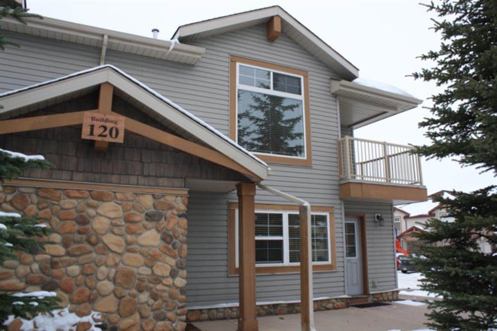 120 Panatella Landing - Photo 1