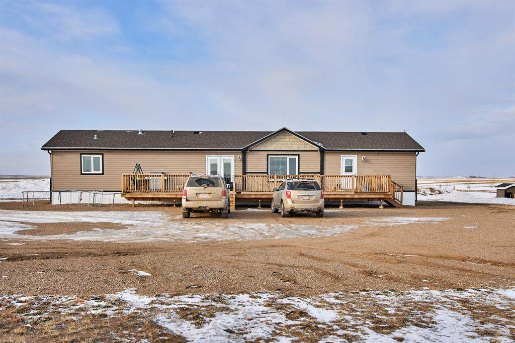 104006 Township Road 102 - Photo 1