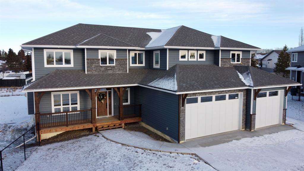 811 Cherry Close - Photo 1