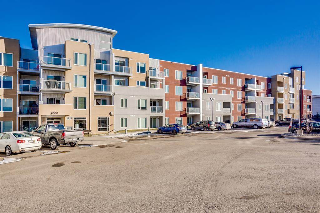 604 East Lake Boulevard - Photo 1