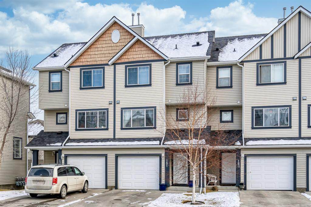 181 Everhollow Heights - Photo 1