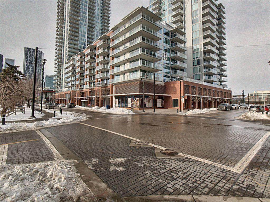 560 6 Avenue - Photo 1