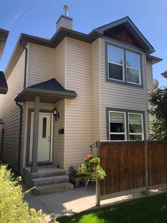 635 6 Street - Photo 1