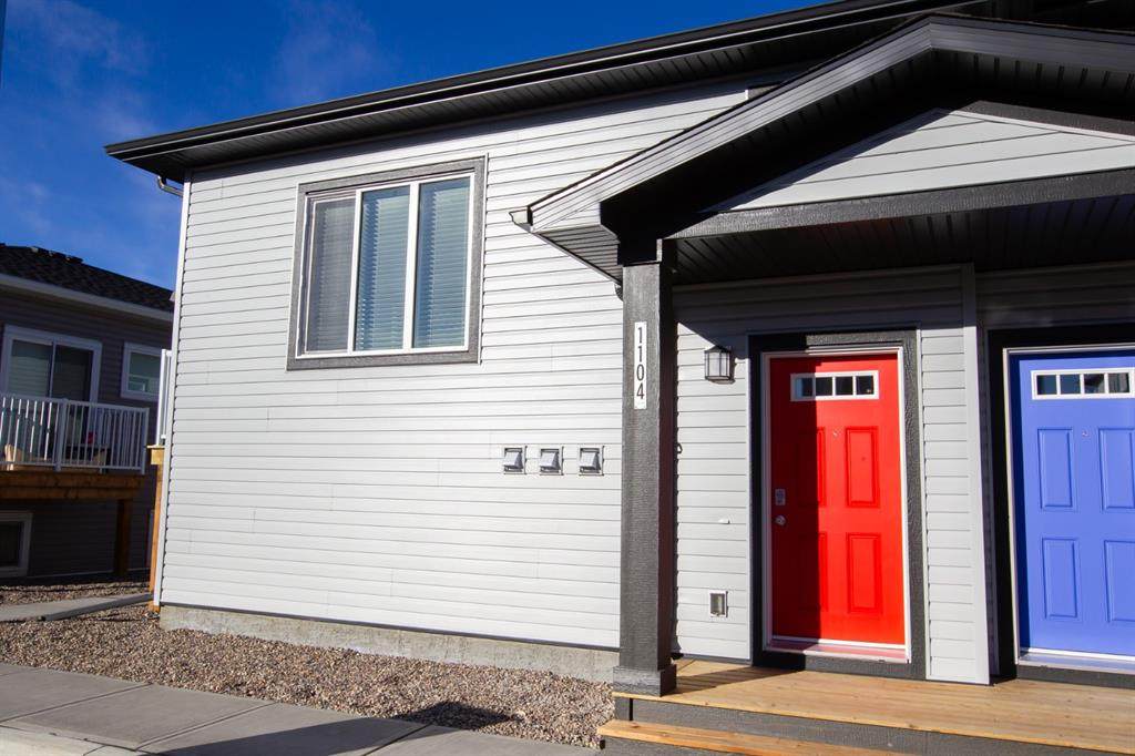 210 Firelight Way - Photo 1