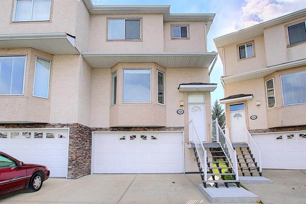 121 Country Hills Gardens - Photo 1