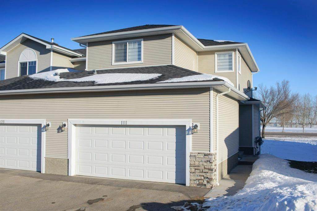 111 Hillview Terrace - Photo 1
