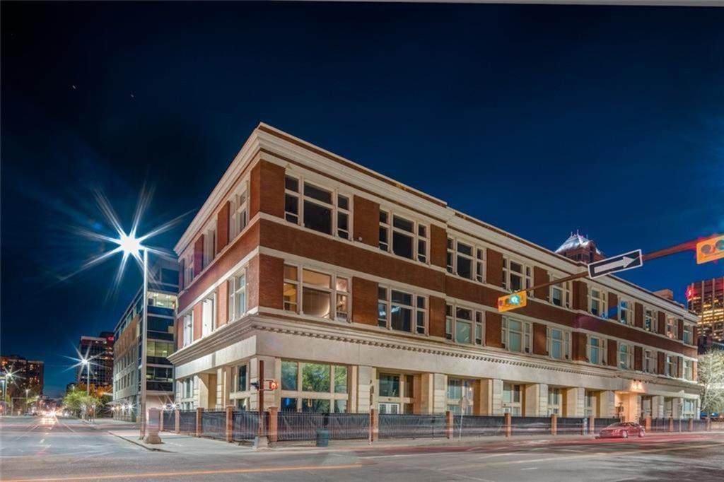 1117 1 Street - Photo 1