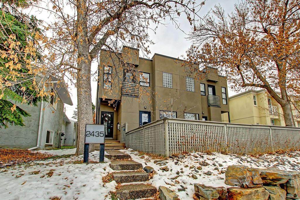 2435 29 Street - Photo 1