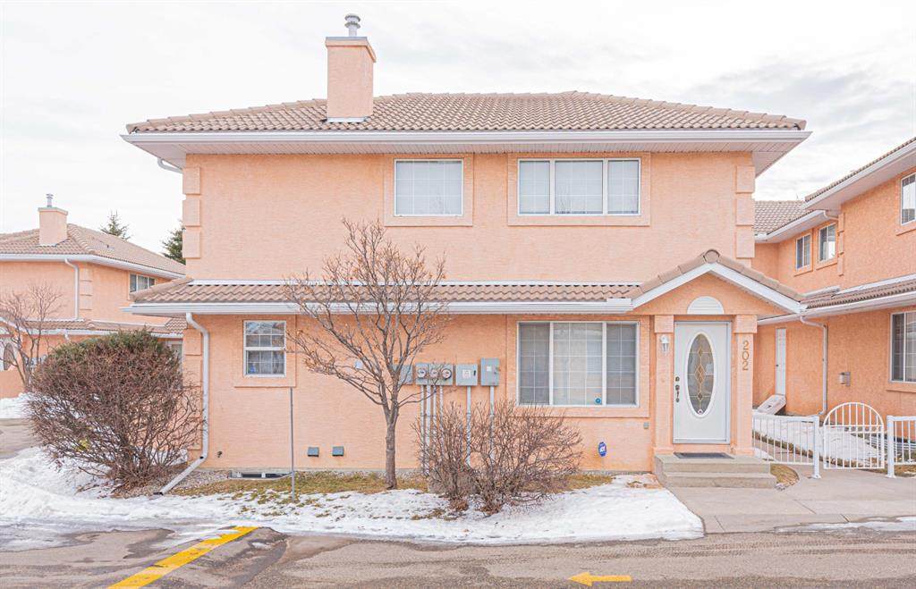 202 Coral Cove - Photo 1