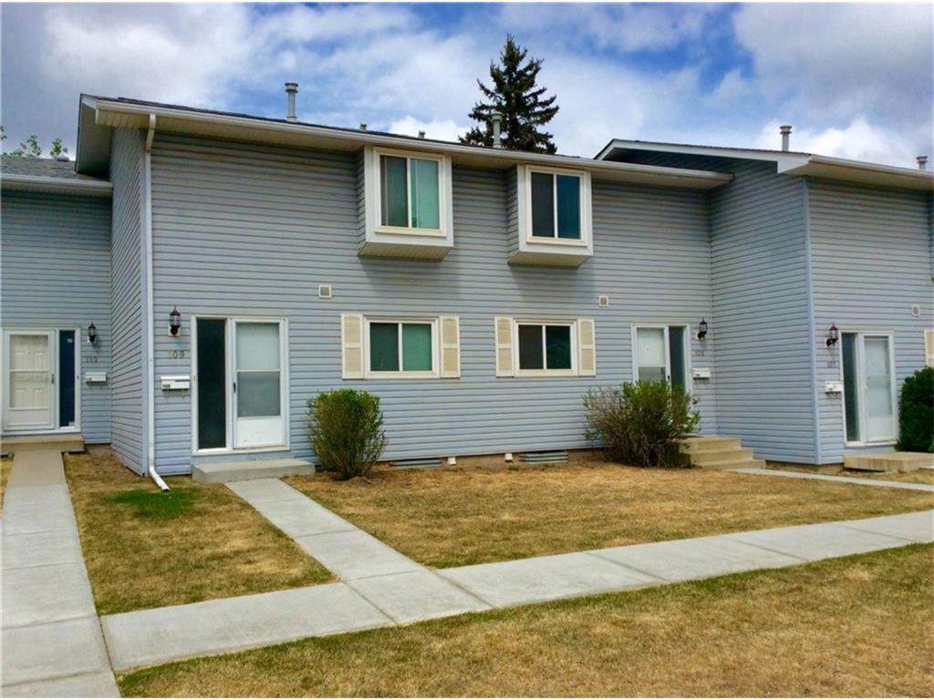 4810 40 Avenue - Photo 1