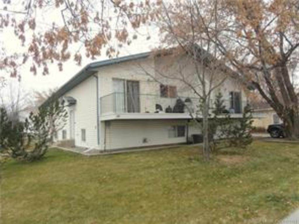 203 3 Street - Photo 1