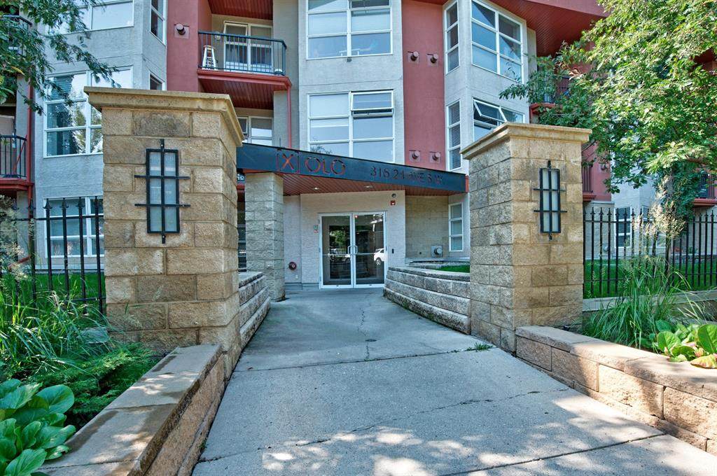 315 24 Avenue - Photo 1