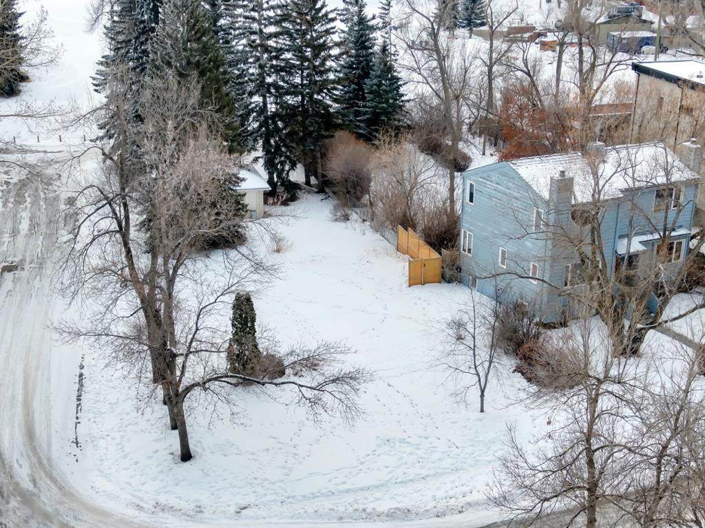 401 Cliffe Avenue - Photo 1