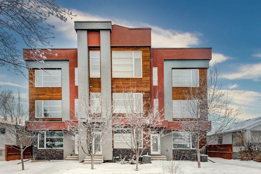 308 11 Avenue - Photo 1