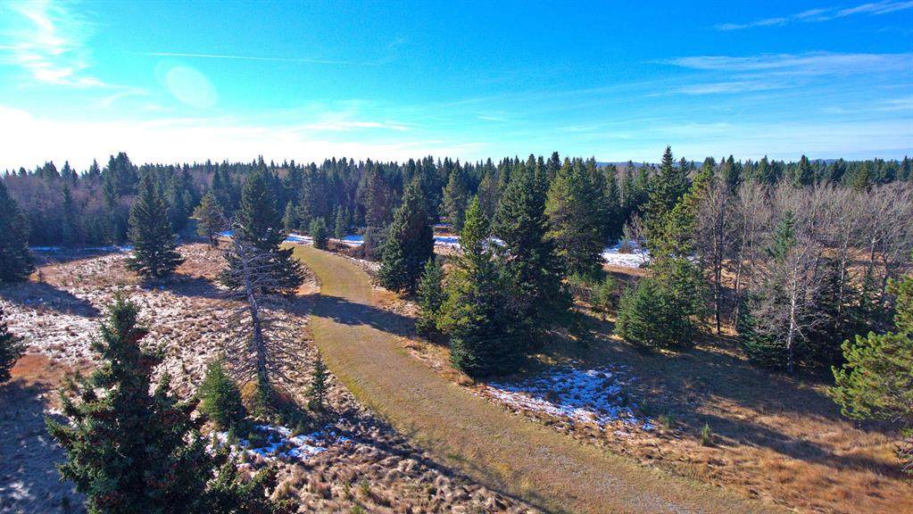 202 Acres +/- Nw Of Cochrane - Photo 1