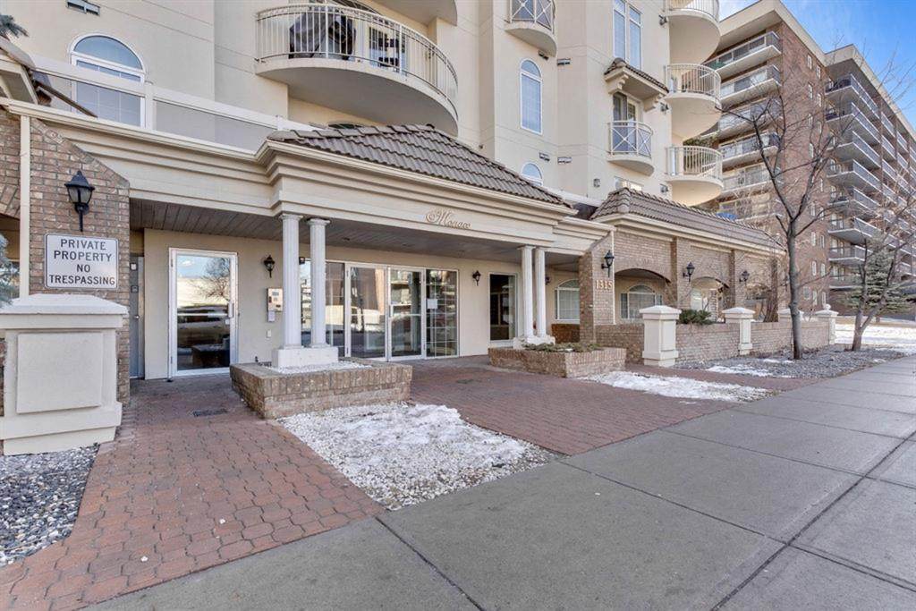 1315 12 Avenue - Photo 1