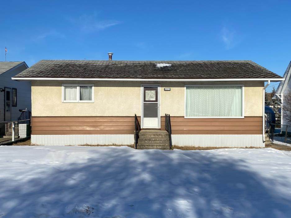 4920 46 Street - Photo 1