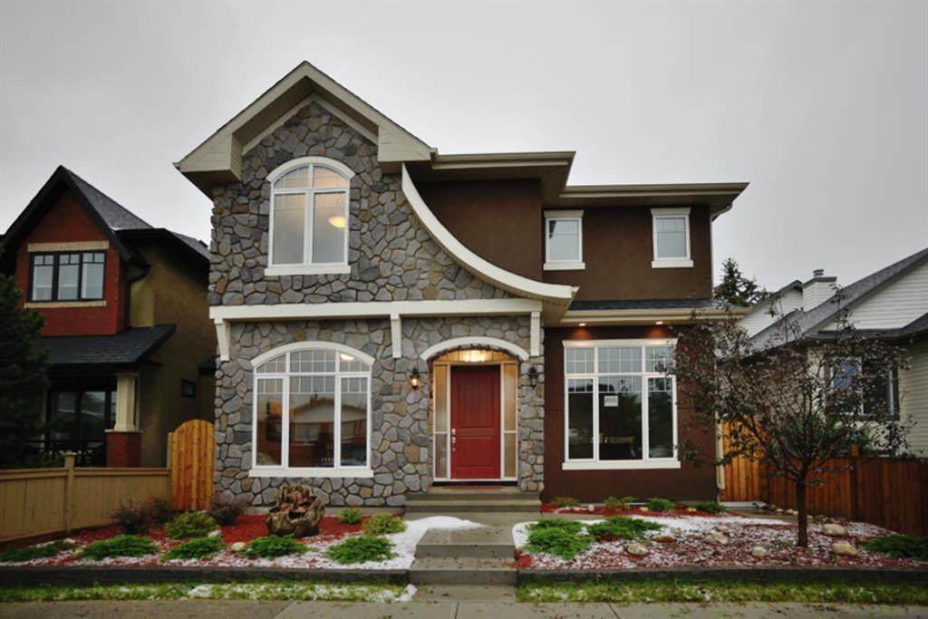 2031 5 Avenue - Photo 1