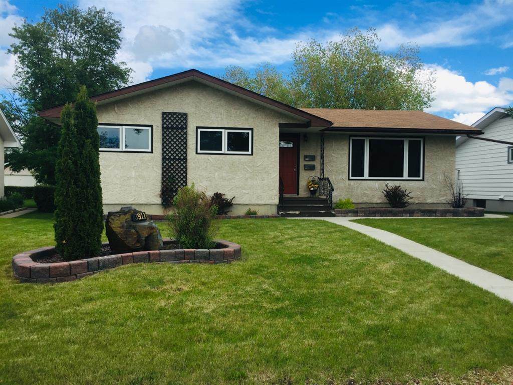 3911 35A Avenue - Photo 1