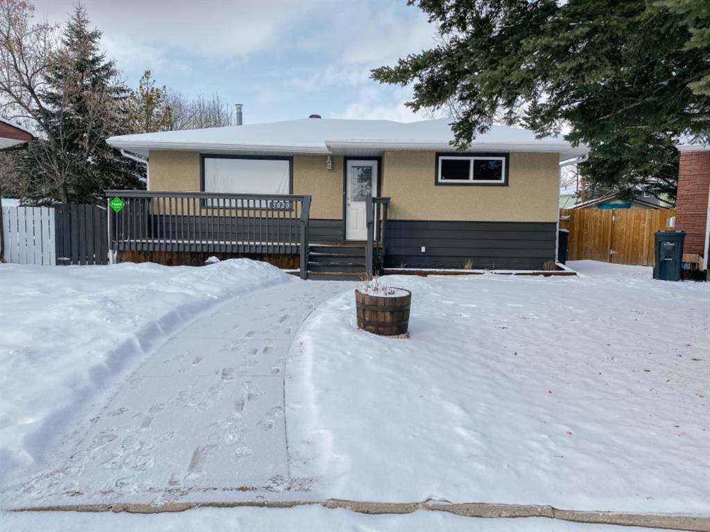 5020 57 Street Close - Photo 1