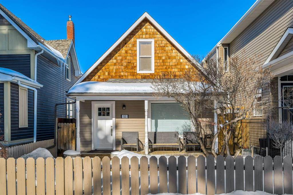 52 27 Avenue - Photo 1