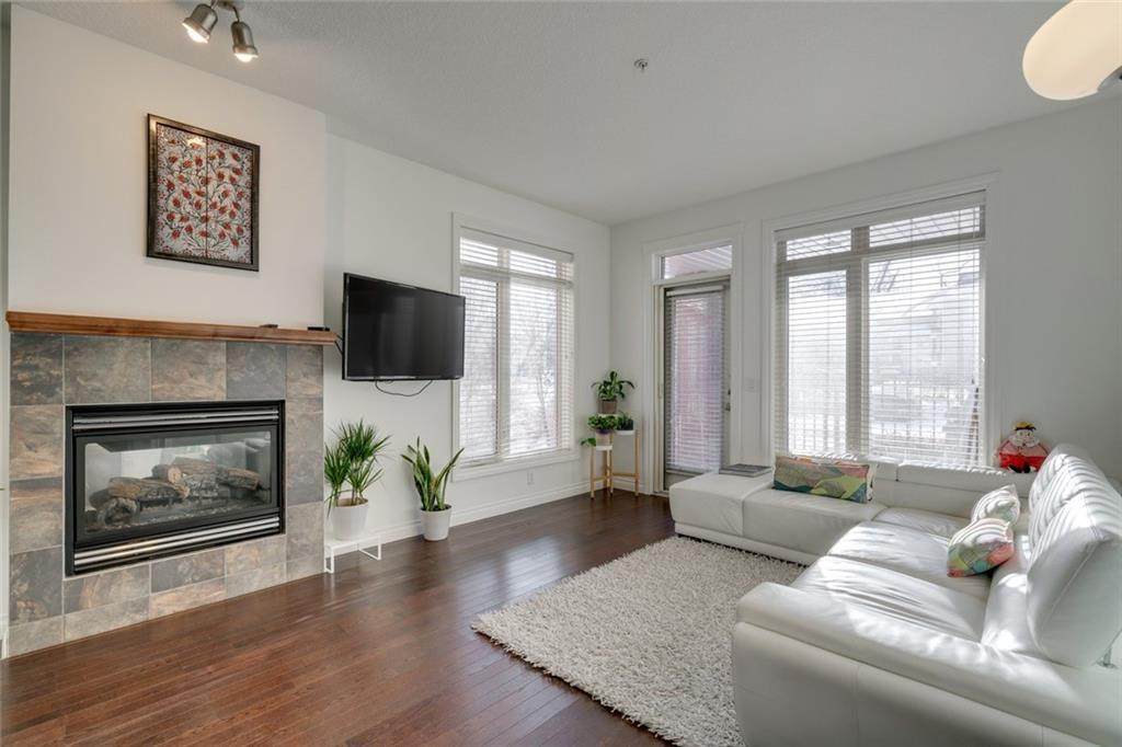4 Hemlock Crescent - Photo 1
