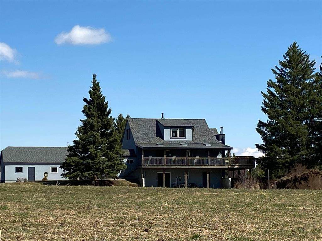 41064 Township Road 463 - Photo 1