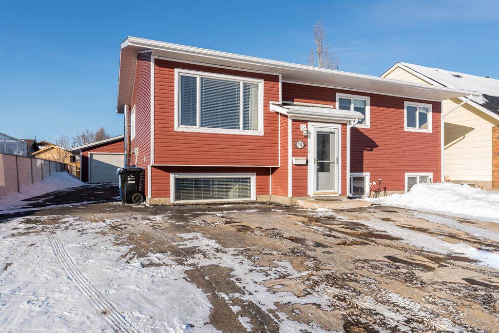 150 Fullerton Drive - Photo 1
