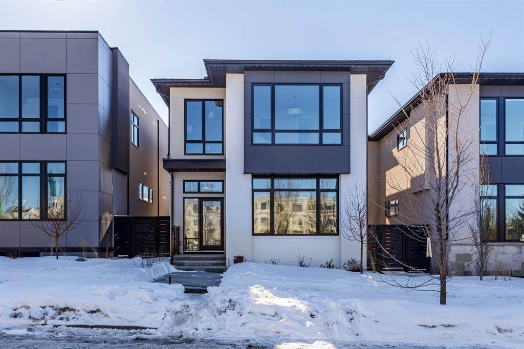 106 Valour Circle - Photo 1