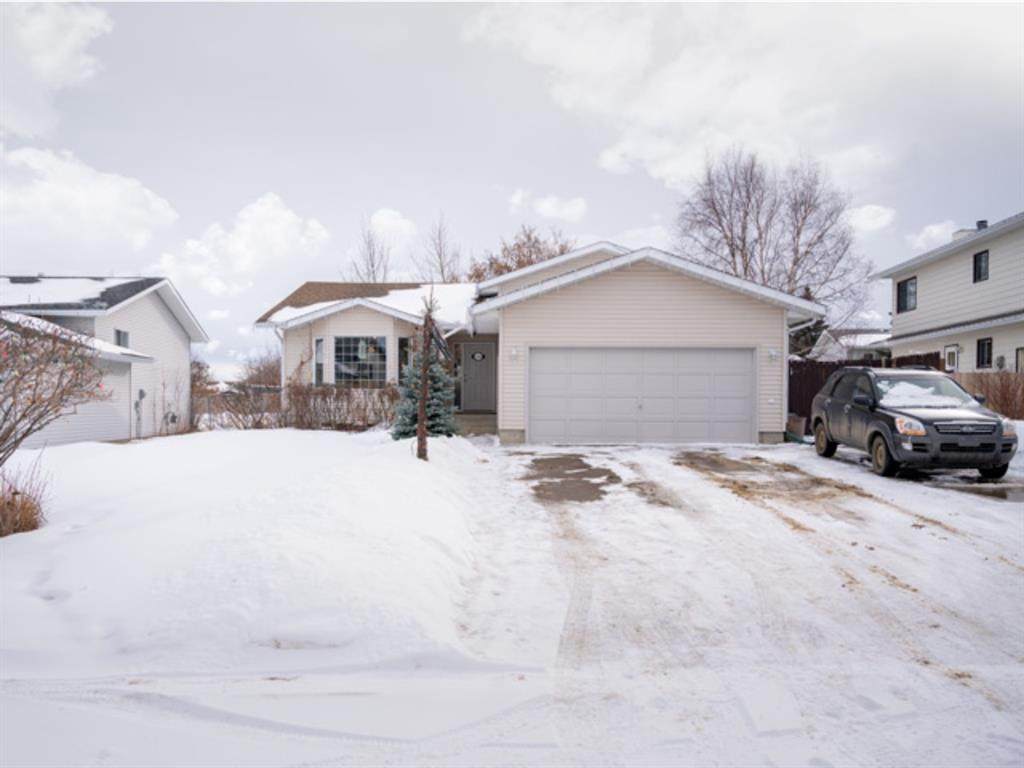 3104 47 Ave - Photo 1
