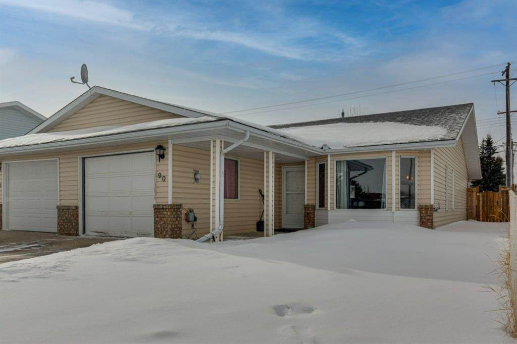 90 Ebert Avenue - Photo 1