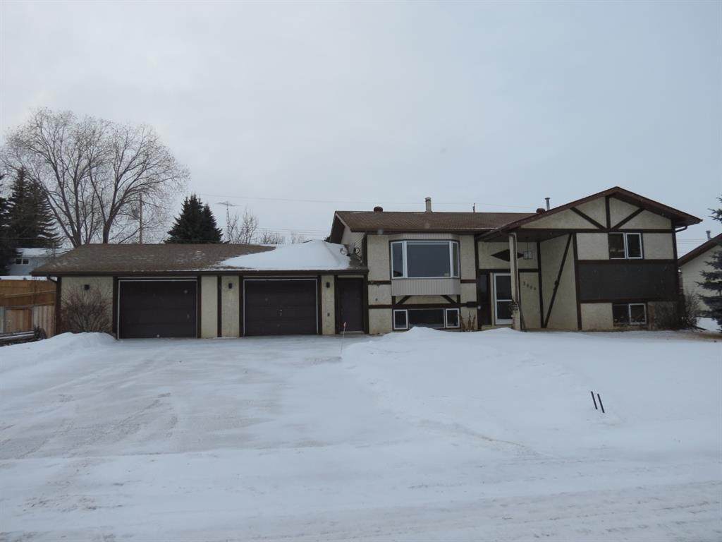 5009 45 Street - Photo 1