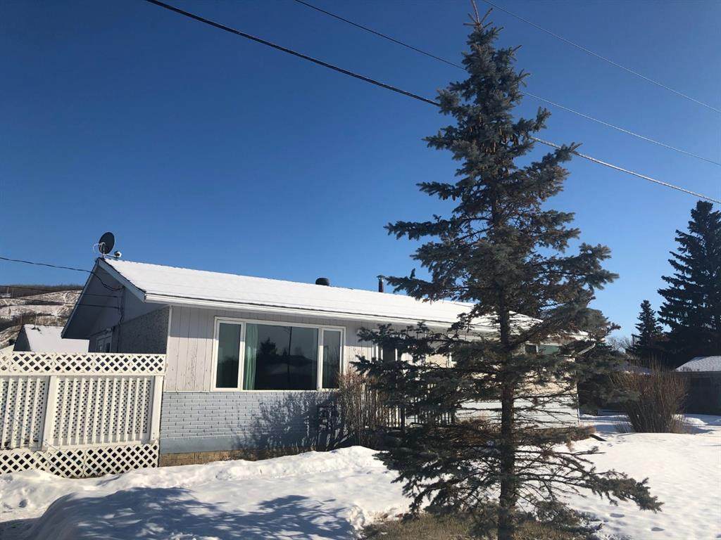 9604 85 Avenue - Photo 1