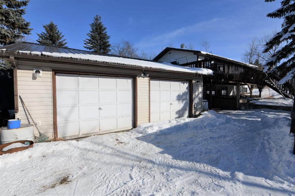 22113 Township Road 440 - Photo 1