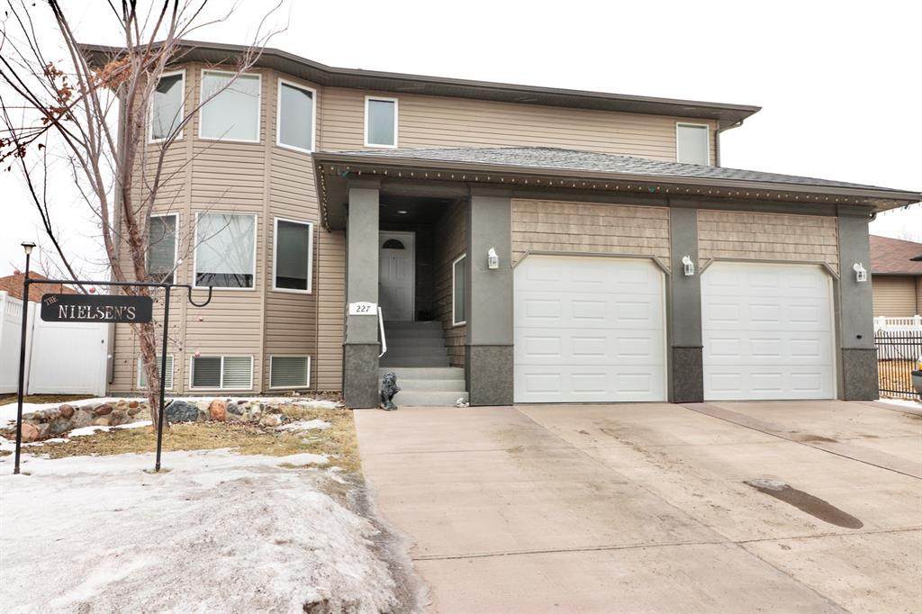 227 Lake Stafford Drive - Photo 1