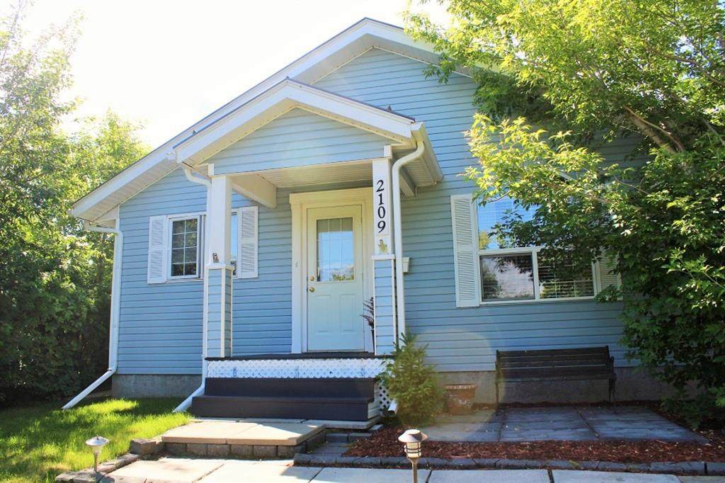 2109 19 Avenue - Photo 1