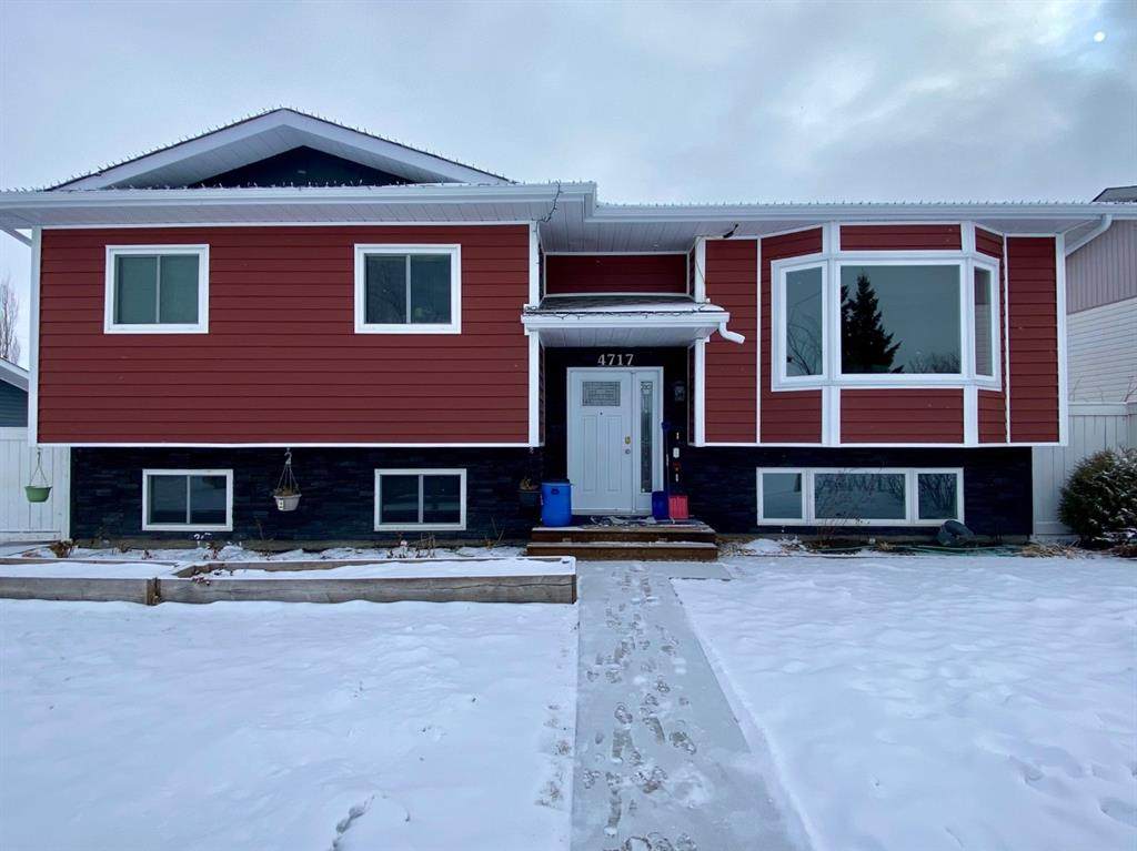 4717 43 Street - Photo 1