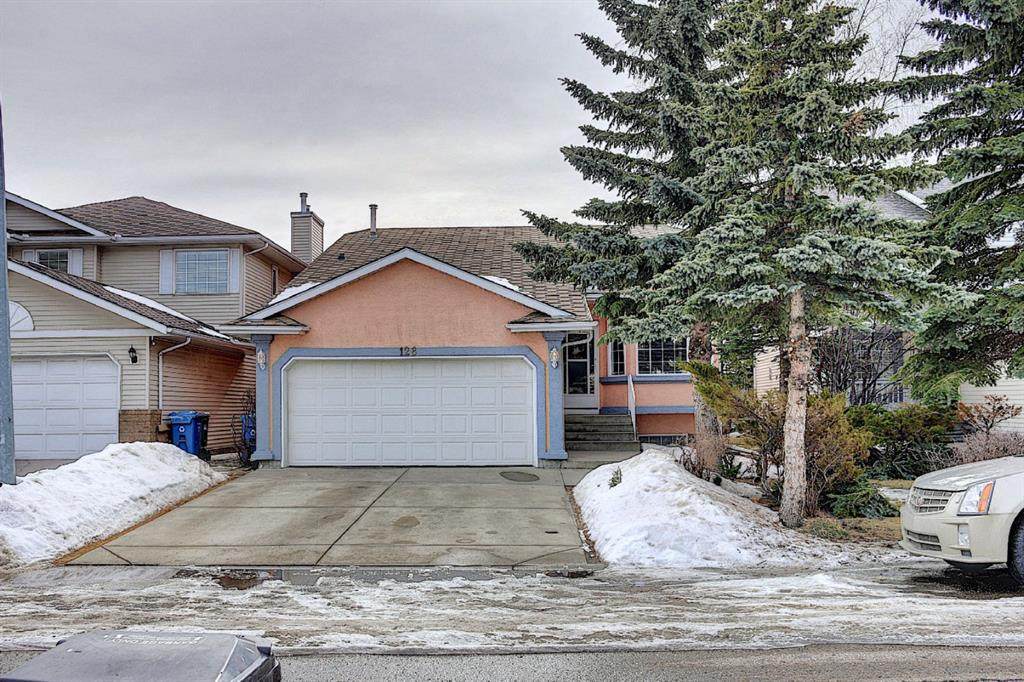 128 Eldorado Close - Photo 1