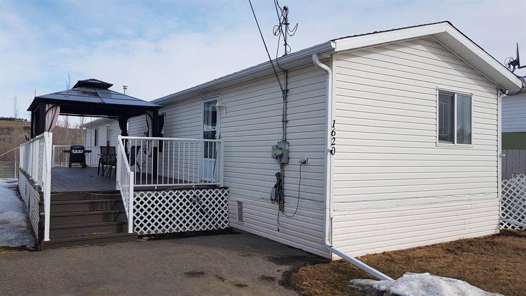 1620 4 Avenue - Photo 1