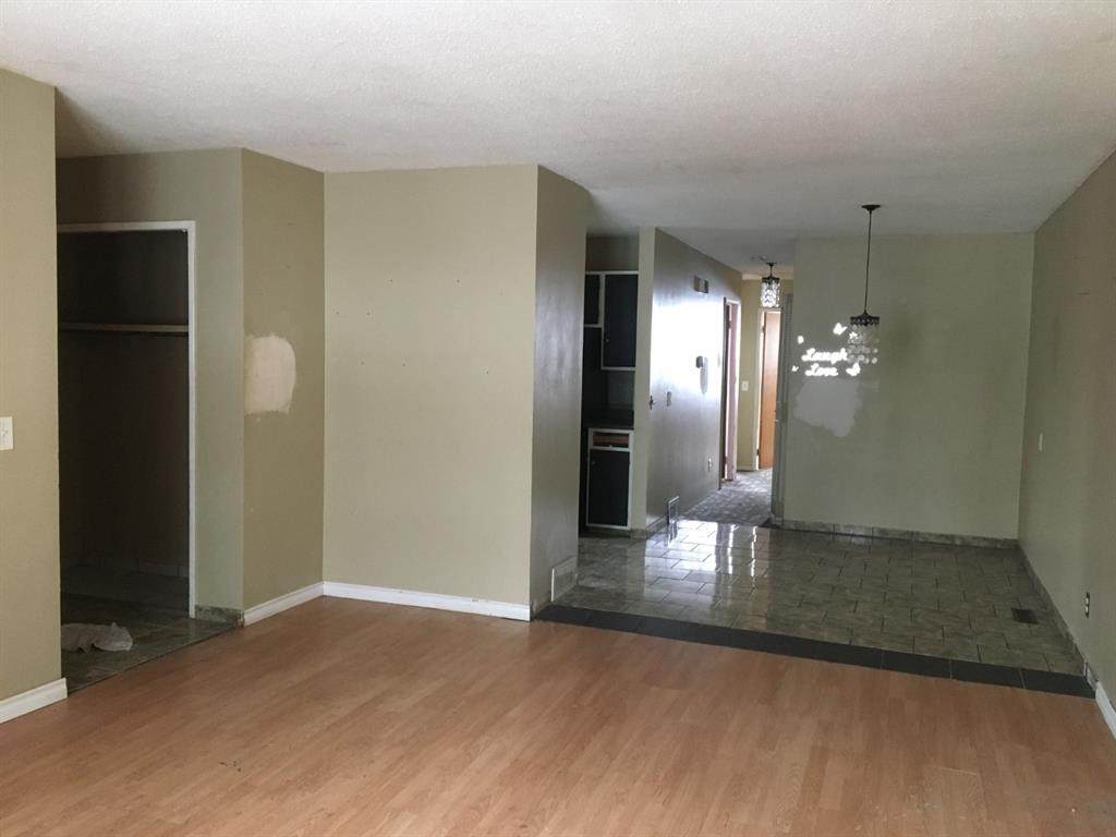 171 Penbrooke Close - Photo 1